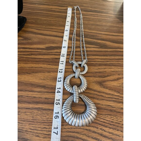Silver tone double chain pendant necklace unmarked vintage - Picture 3 of 5